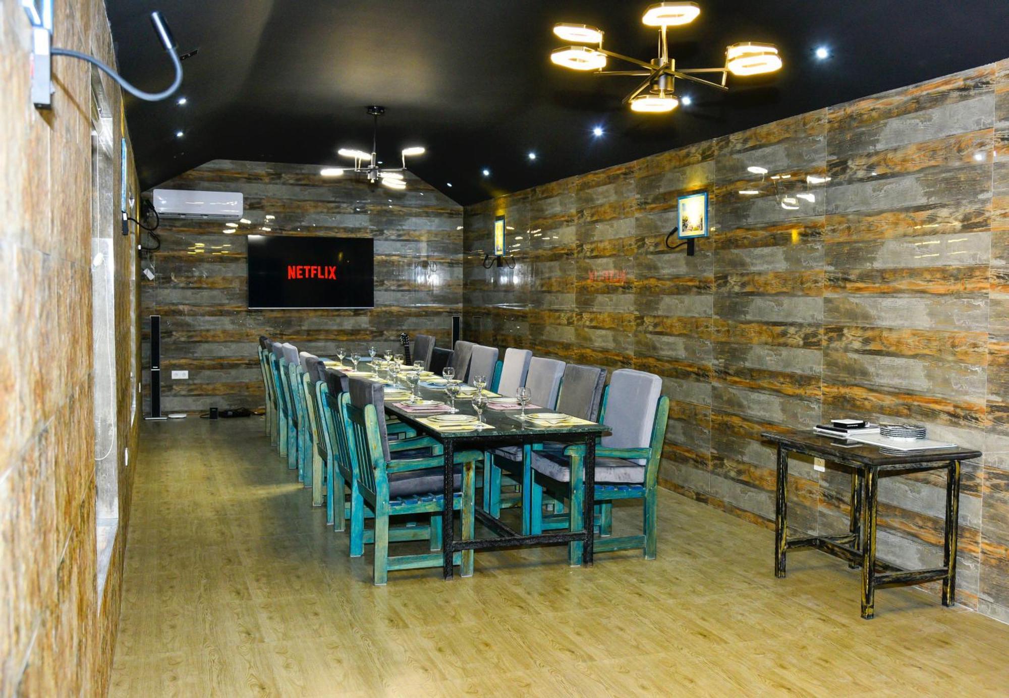 Avrasya Inn Hotel 바쿠 외부 사진